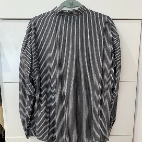SOLD J.Jill (L) Button down stripe blouse - Picture 3 of 4